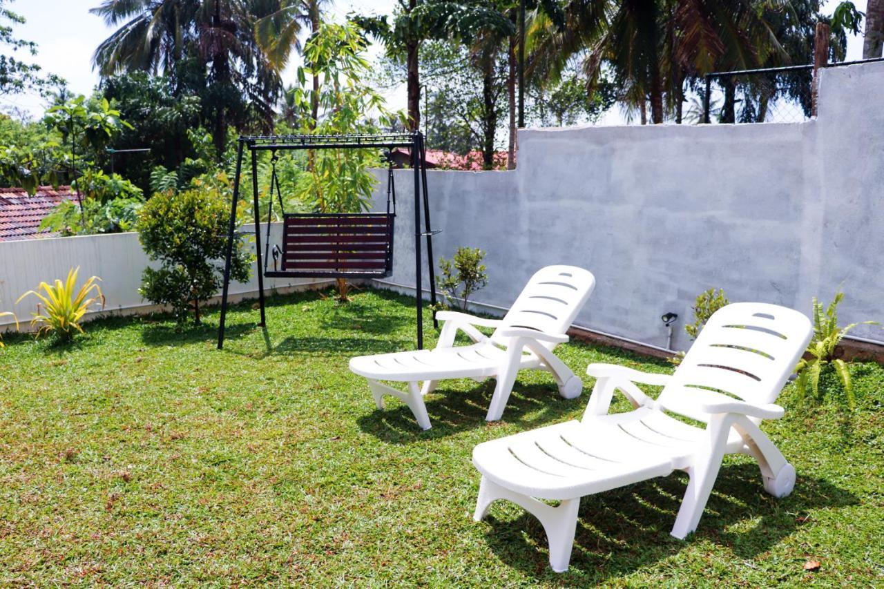 Blue Sky Hotel Mirissa Exterior photo